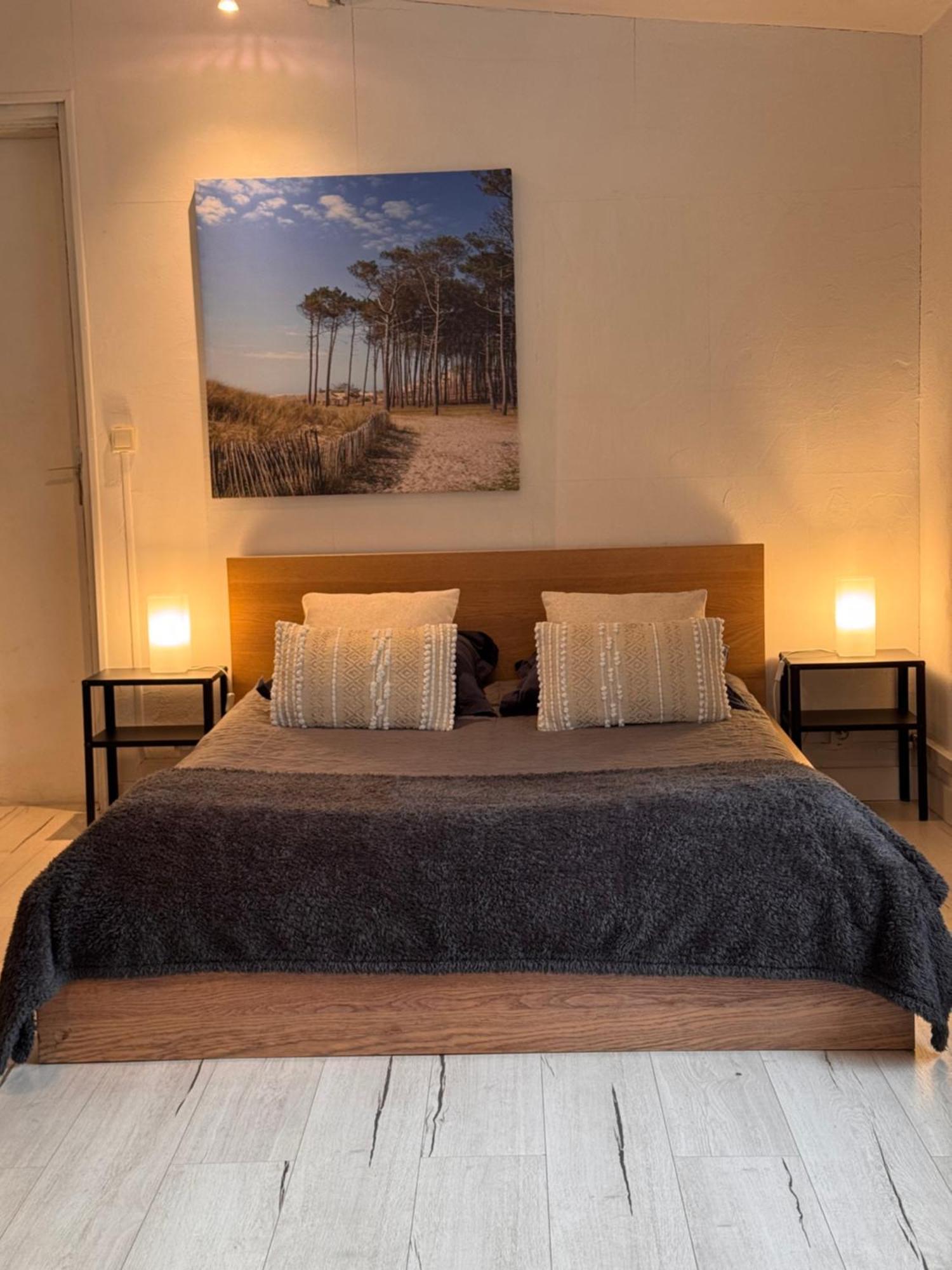 Apartment Ravissante Avec Parking Sur Place. *